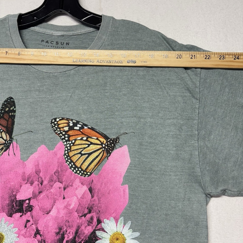 Adult Large Pac Sun Give It Time Butterflies Flower T-Shirt (Loose Fit) PacSun L - Picture 4 of 8